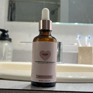 Golab strengthening scalp massage oil